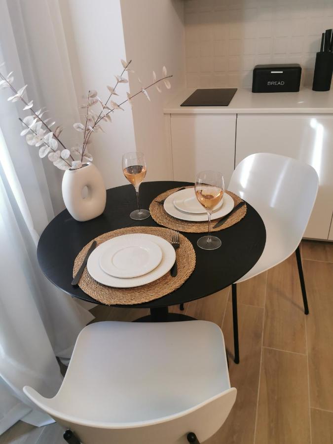 J'adore - Free Parking Apartman